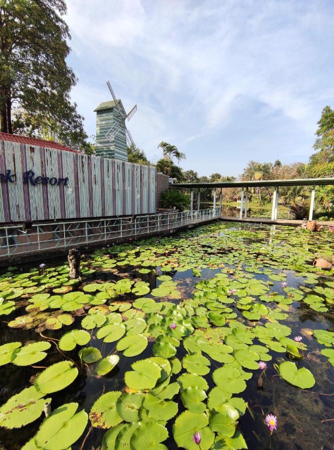 Thara Cholapruek Resort - SHA Extra Plus Nakhon Nayok Exterior foto