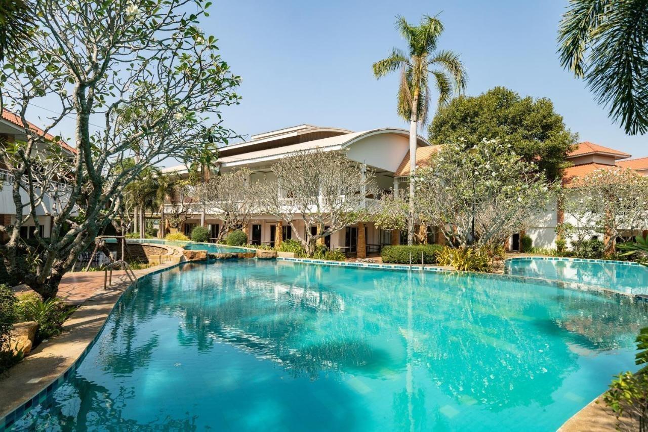 Thara Cholapruek Resort - SHA Extra Plus Nakhon Nayok Exterior foto